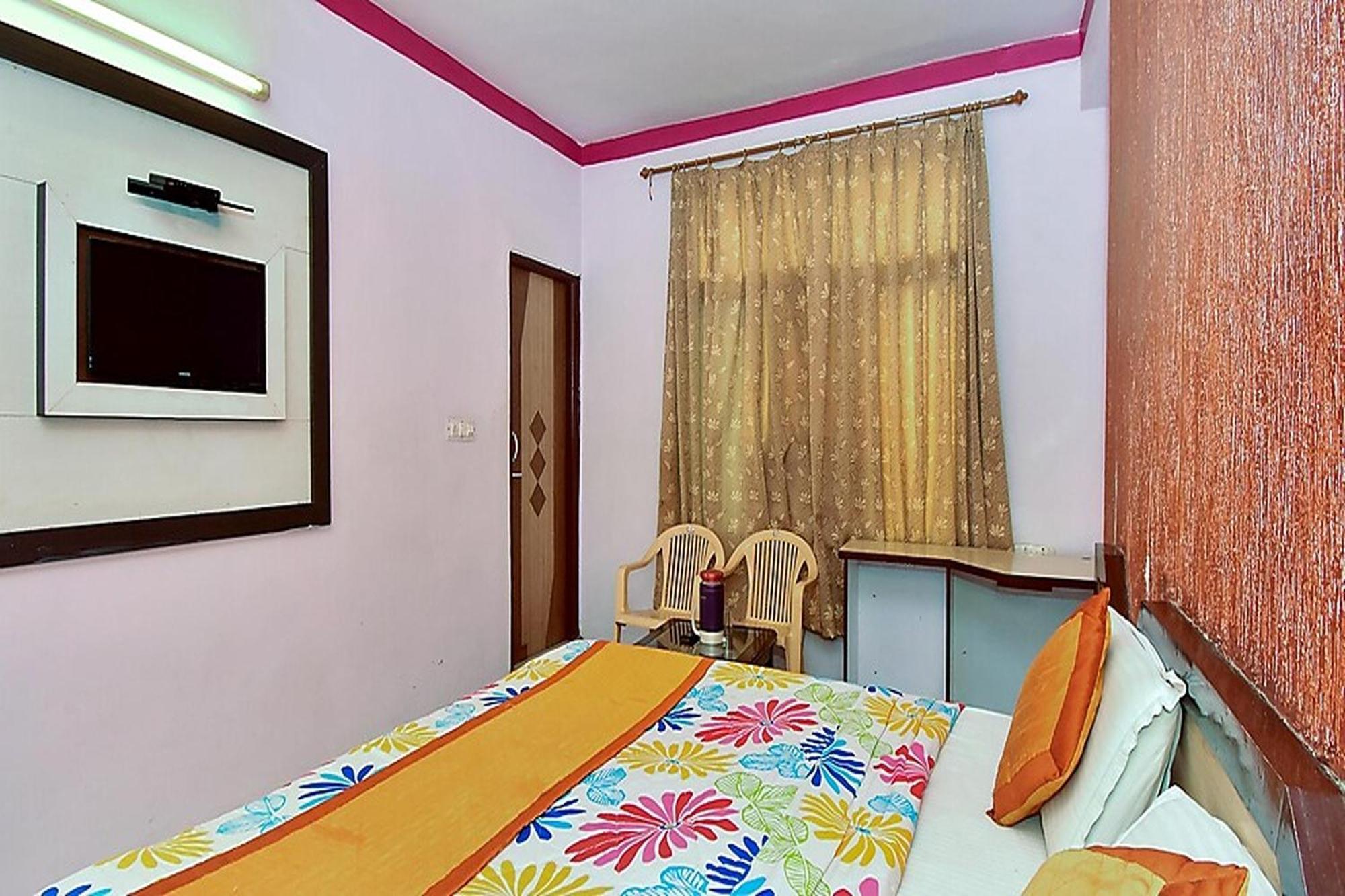Hotel Deep Palace Near Bus Stand Udaipole Udaipur Eksteriør billede