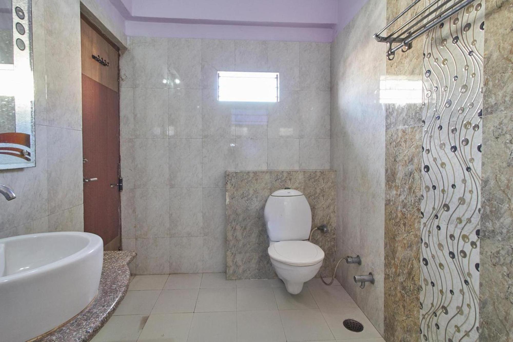 Hotel Deep Palace Near Bus Stand Udaipole Udaipur Eksteriør billede